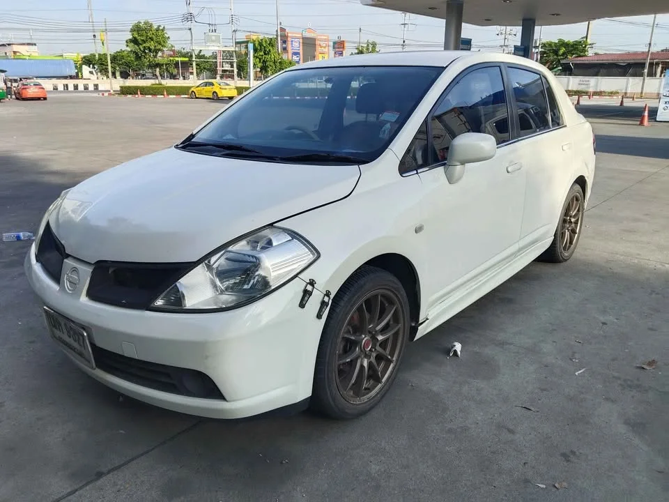 2008 Nissan Tiida I (C11) 3