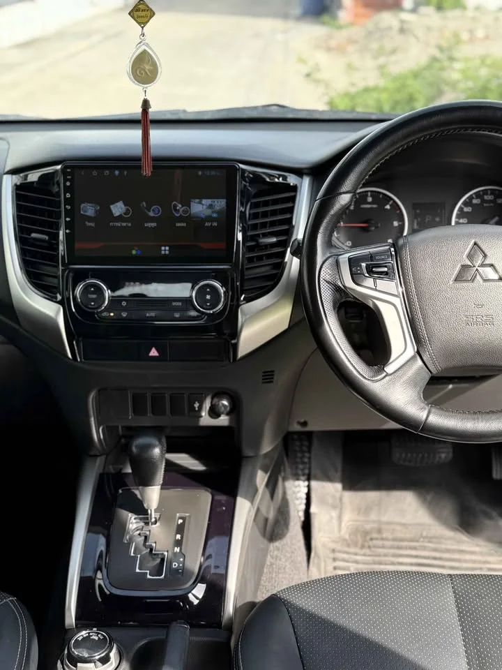 2016 Mitsubishi Triton V 3