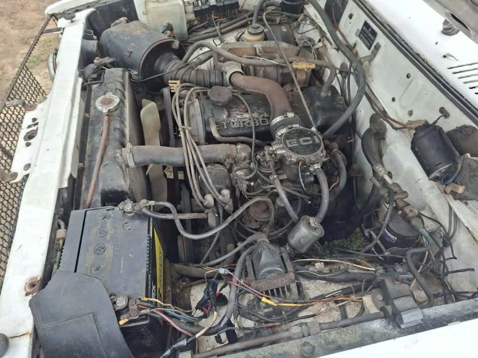 1981 Mitsubishi Triton I  3