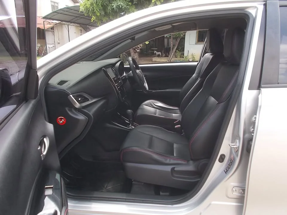 2020 Toyota Yaris ATIV III 3