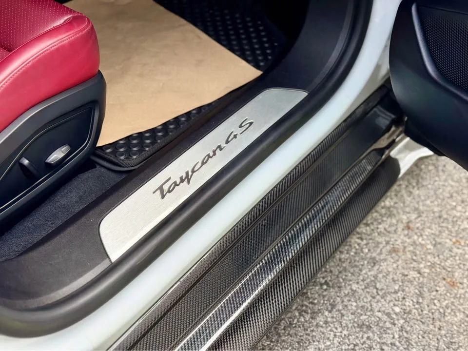 2023 Porsche Taycan 9J1 2