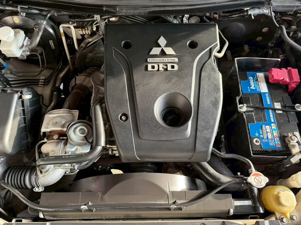 2021 Mitsubishi Pajero Sport III 2
