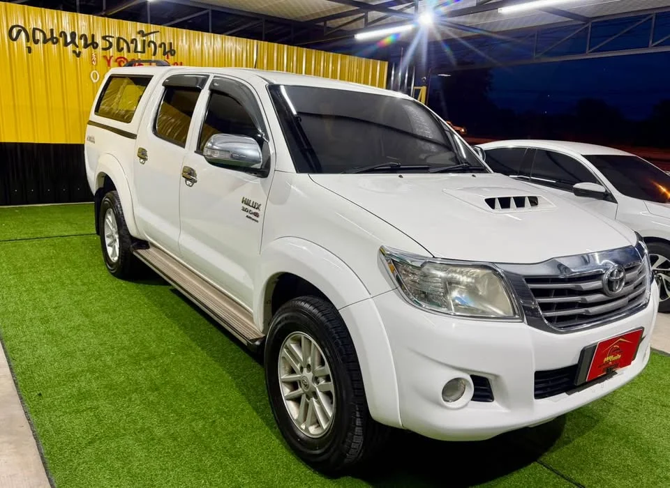 2011 Toyota Hilux VII 2