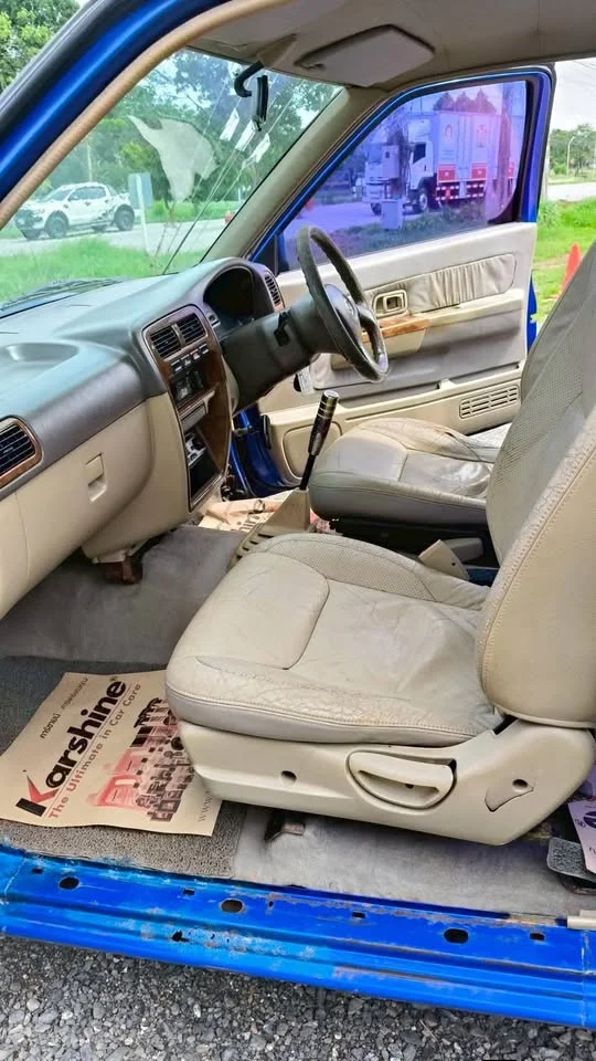 2007 Nissan Frontier I 2
