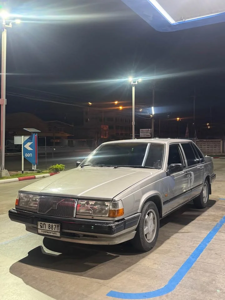 1991 Volvo 900 Series 3