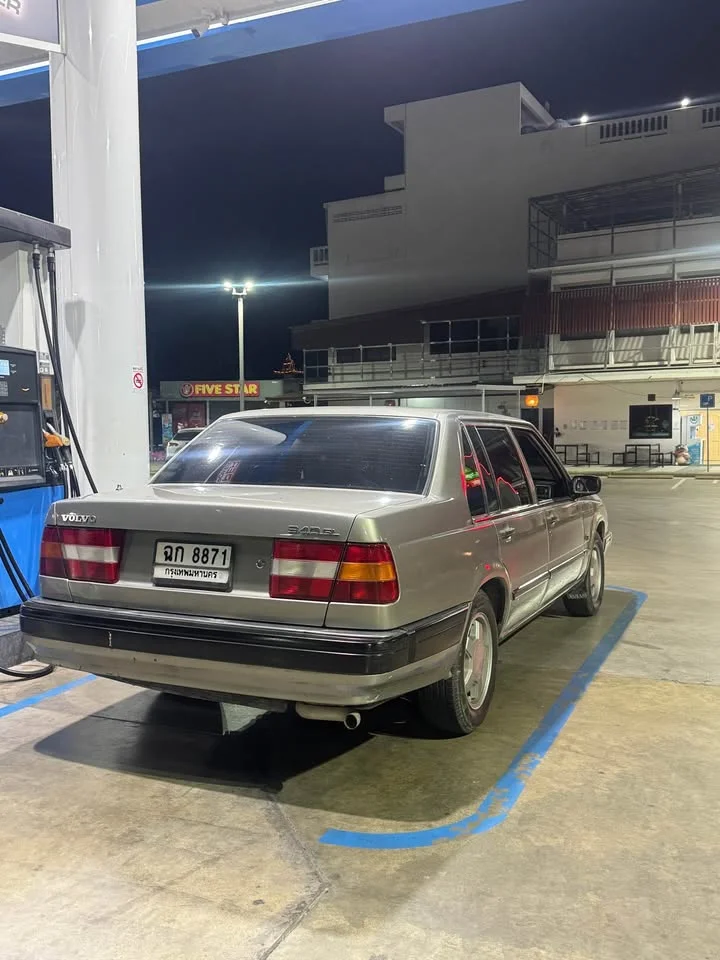 1991 Volvo 900 Series 2