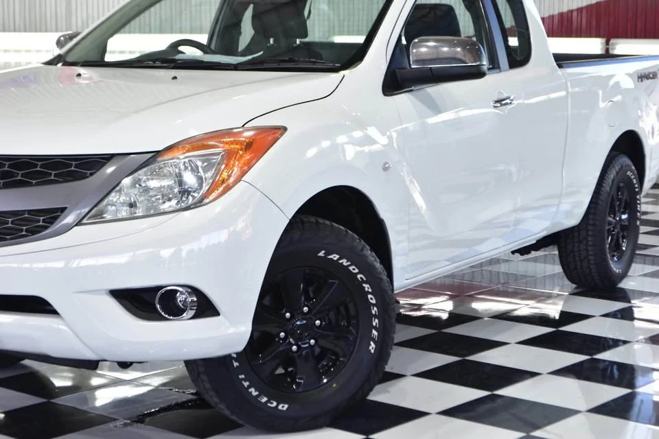 2012 Mazda BT-Series II 2