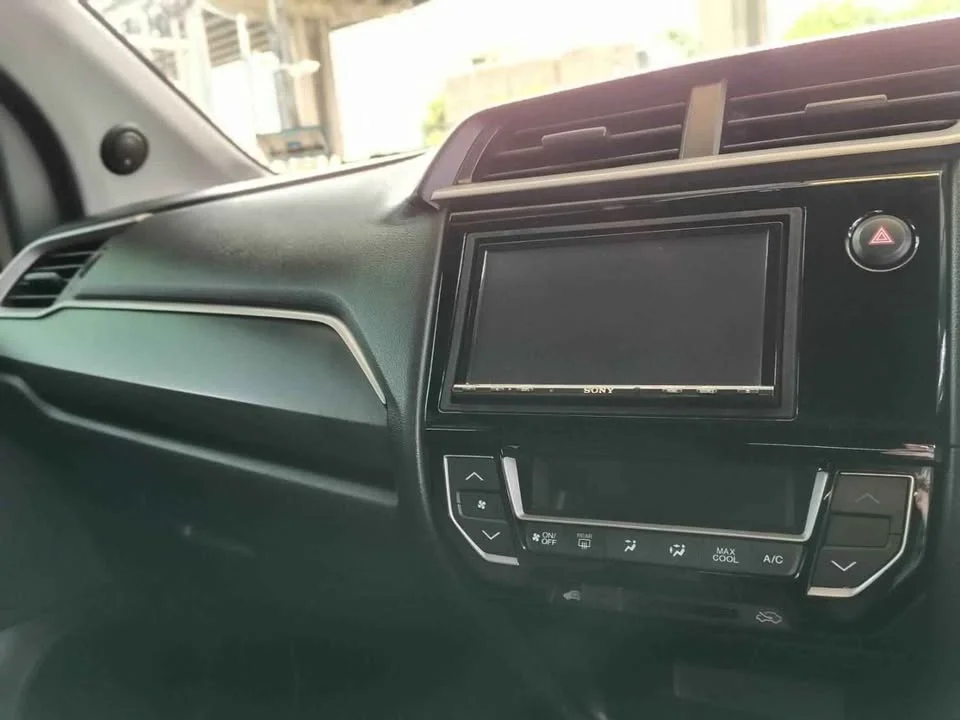 2017 Honda Mobilio II 2