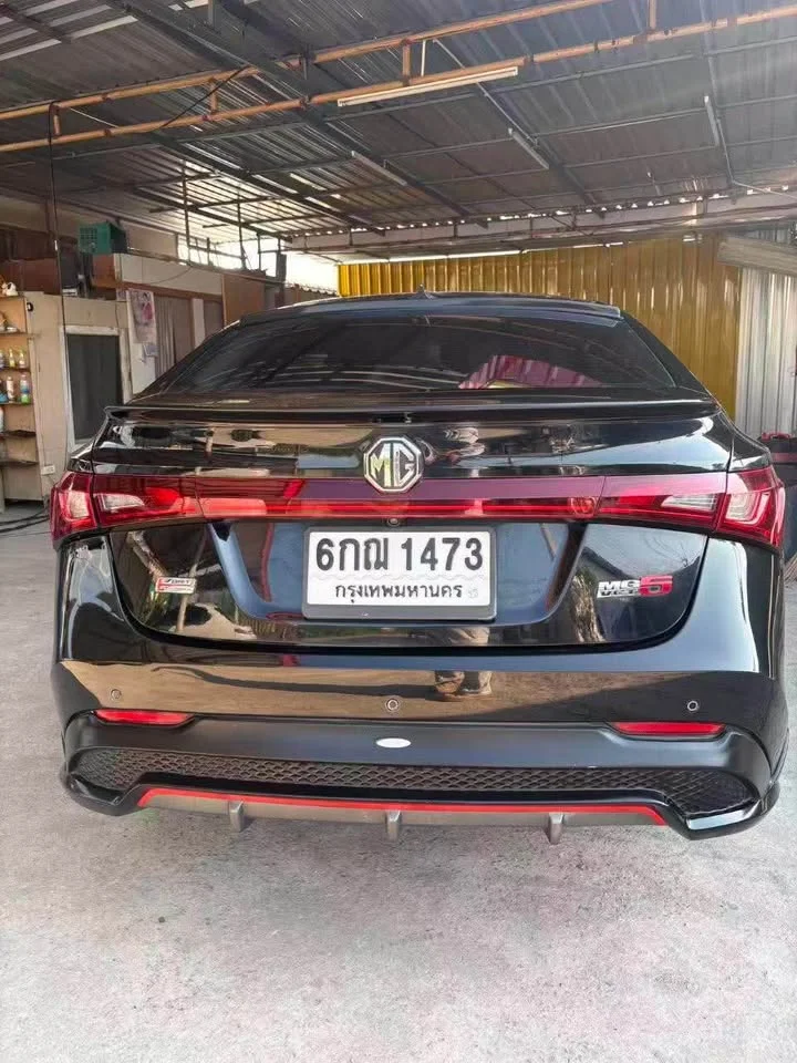 2017 MG 5 I  2