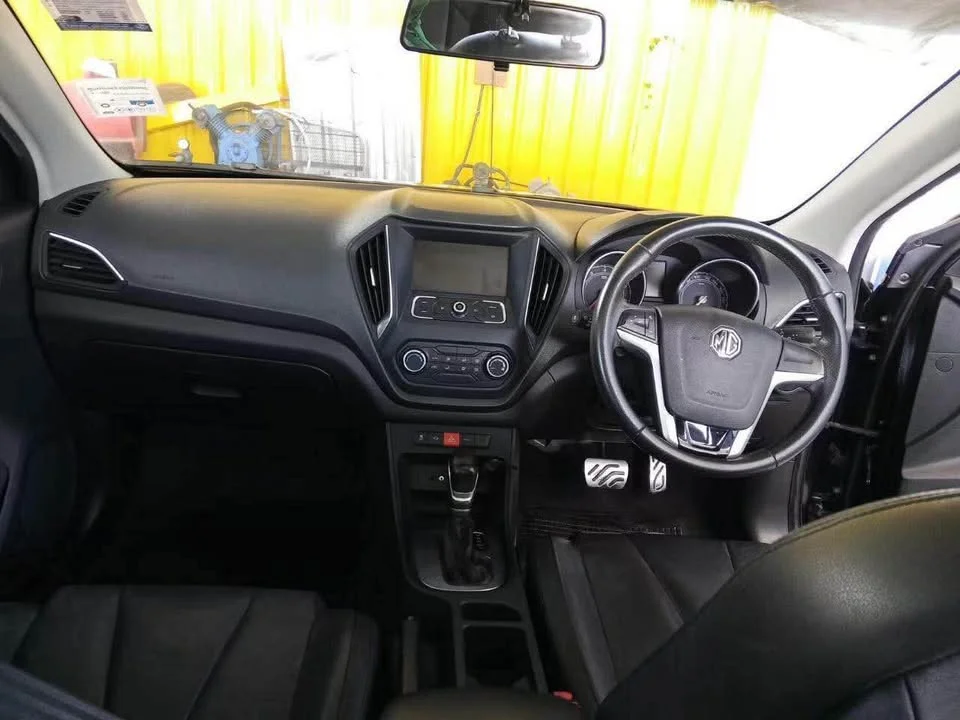 2017 MG 5 I  3