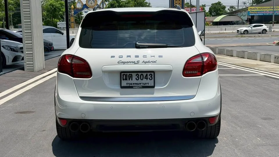 2013 Porsche Cayenne II 3