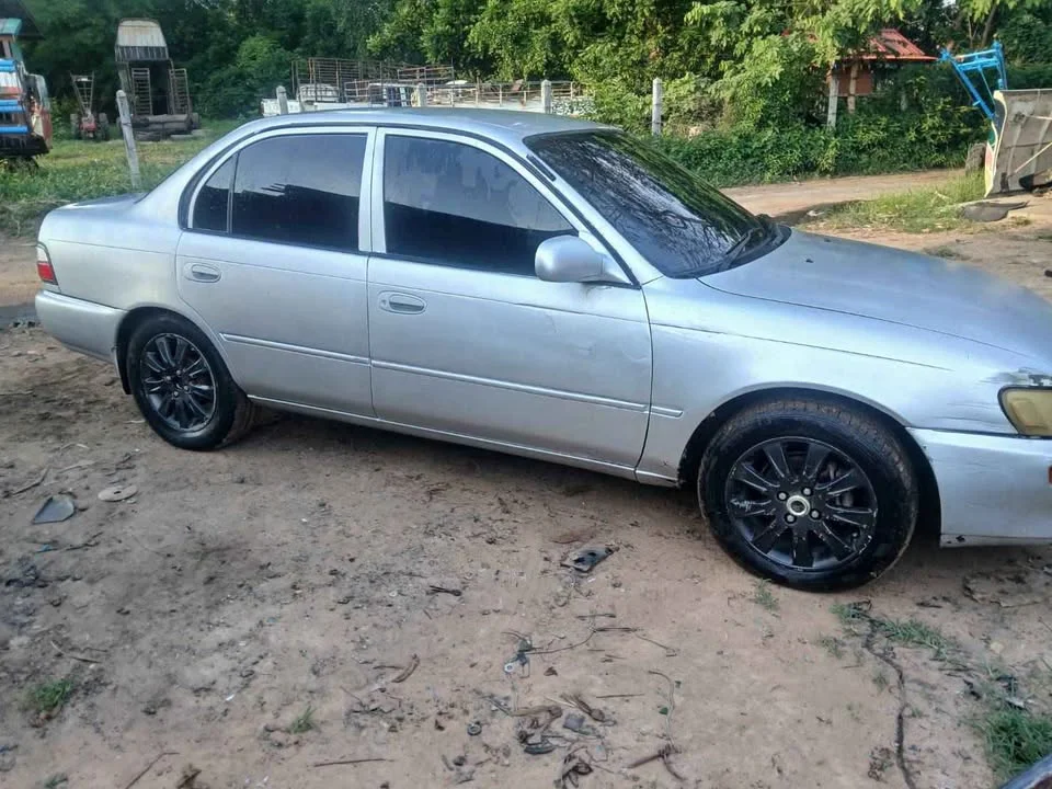 1996 Toyota Corolla Altis VII (E100) 3