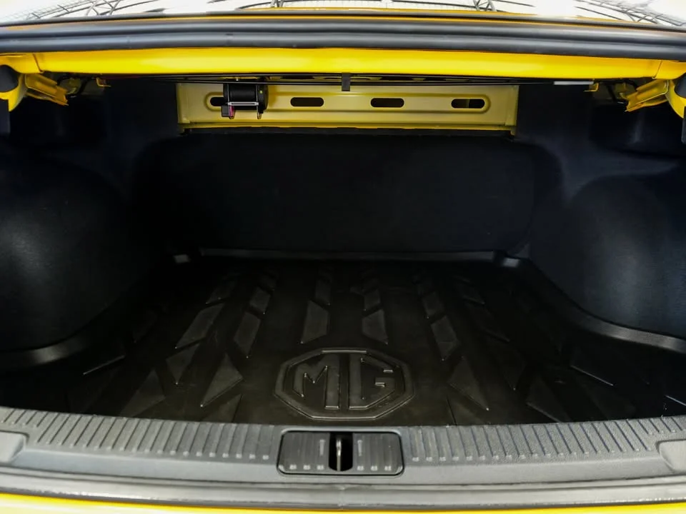 2022 MG 5 II 3