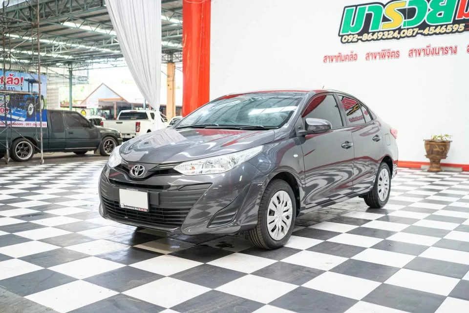 2018 Toyota Yaris ATIV III 2