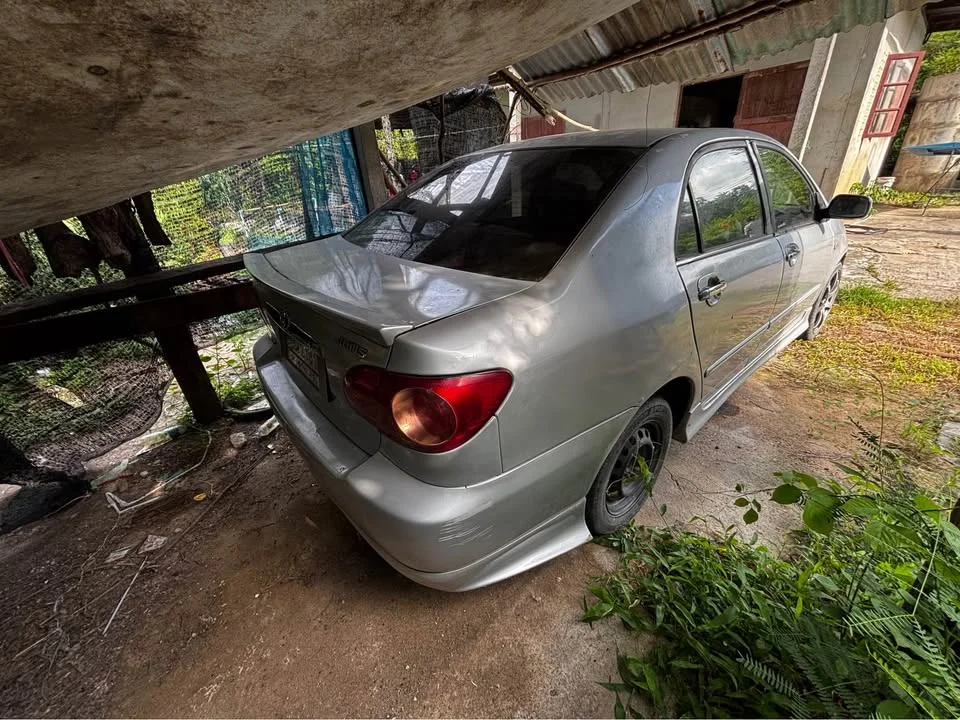 2005 Toyota Corolla Altis IX (E120) 3
