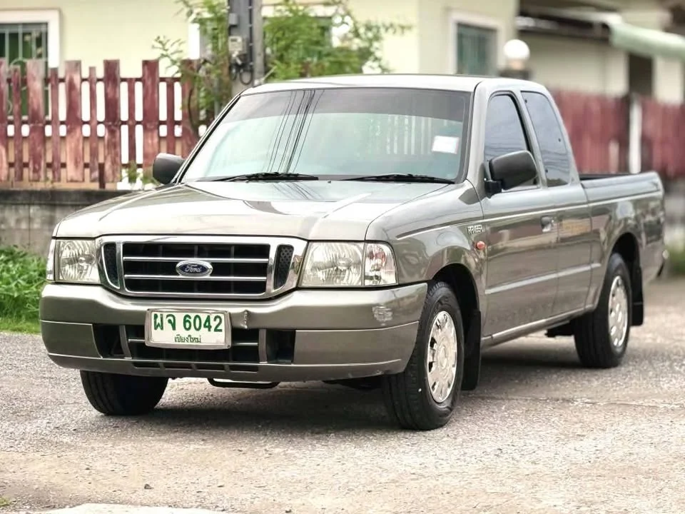 Mazda 2500 Fighter V 3