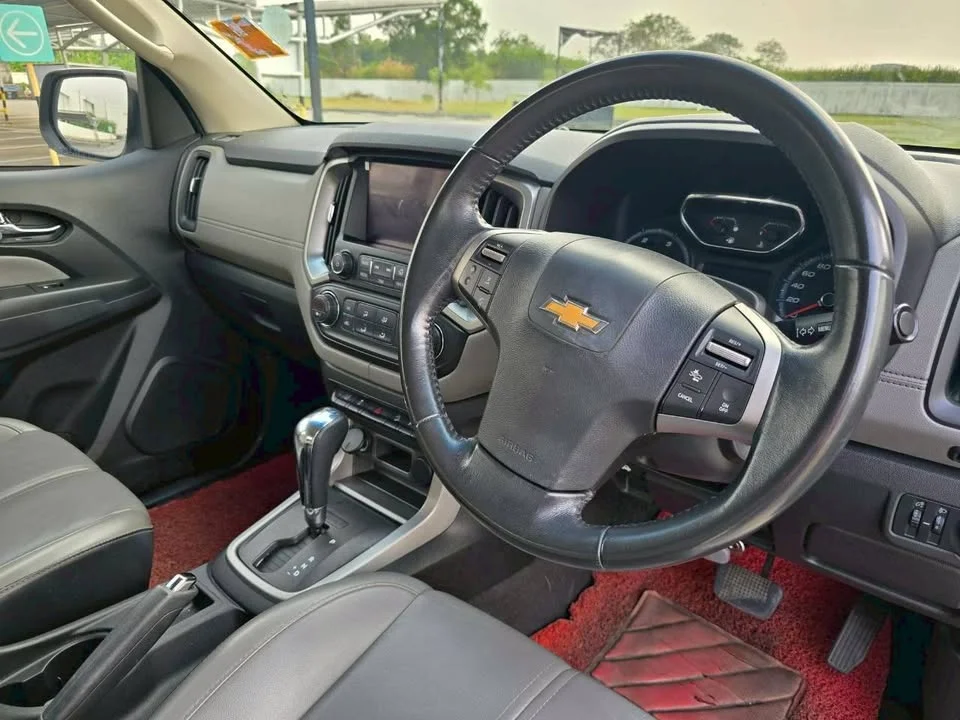 2017 Chevrolet Colorado II 3
