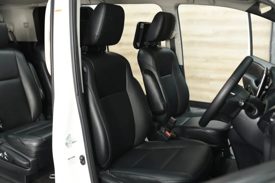 2015 Toyota Voxy III 3