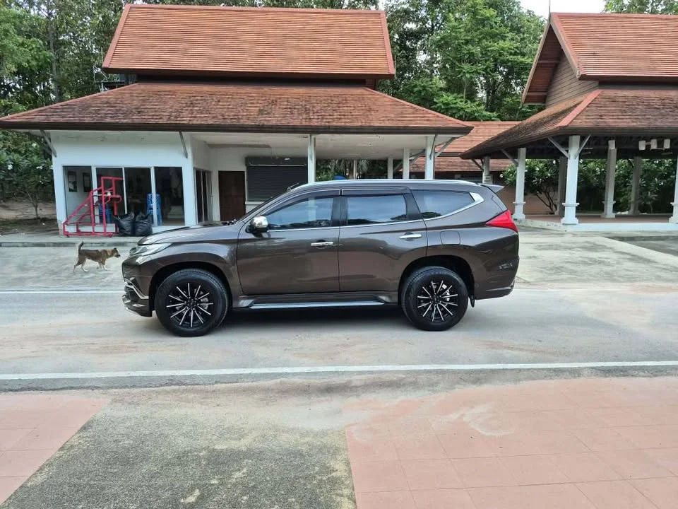 2017 Mitsubishi Pajero Sport III 3