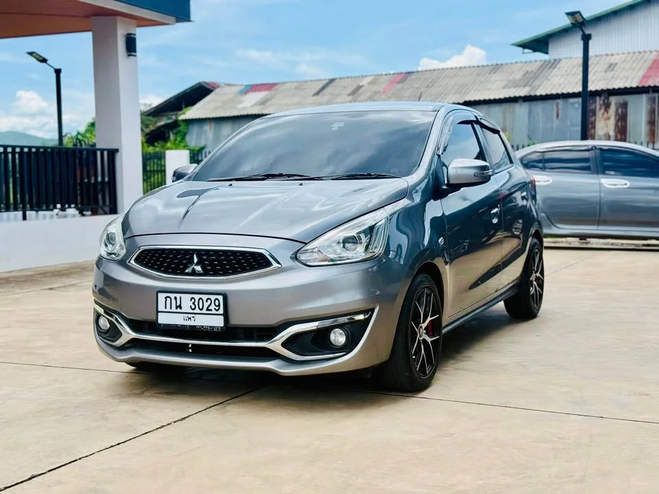 2017 Mitsubishi Mirage VI 3
