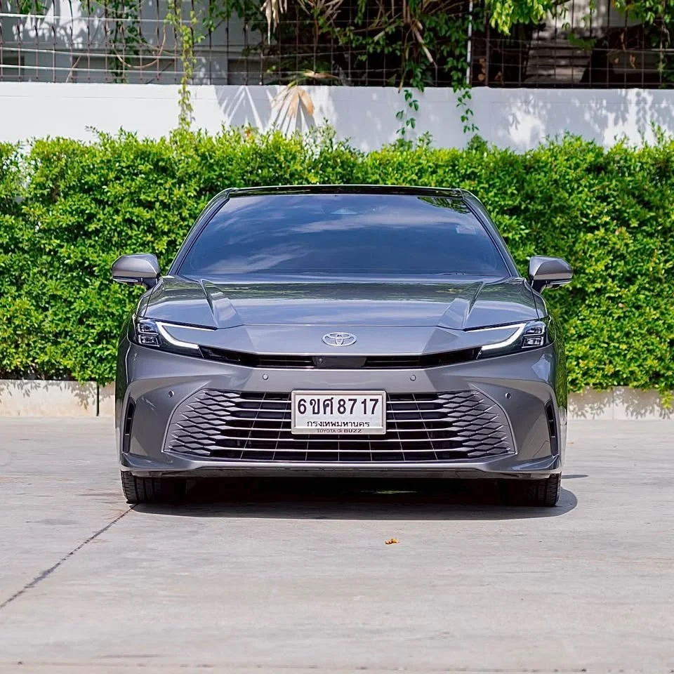 2025 Toyota Crown XVI (S235) 2