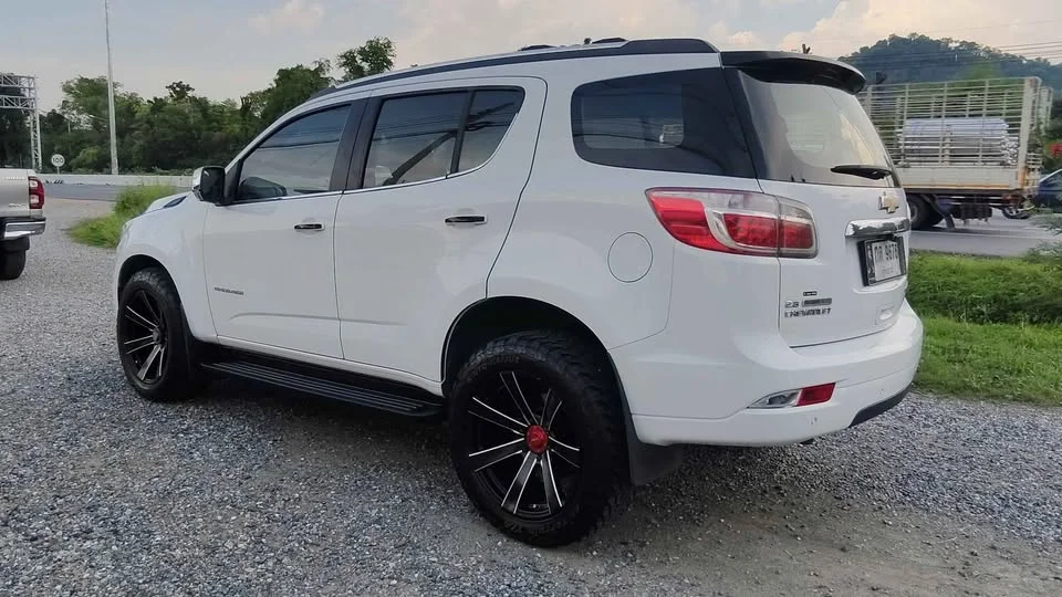 2013 Chevrolet TrailBlazer II 2