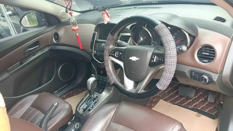 2015 Chevrolet Cruze I 2