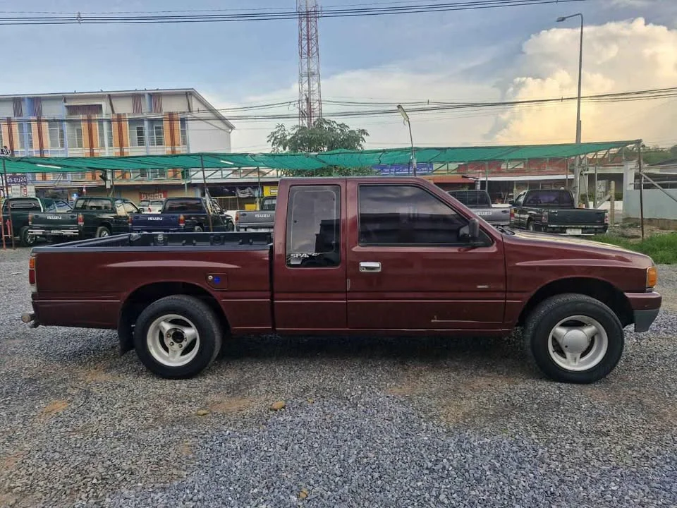 1994 Isuzu TFR III 3