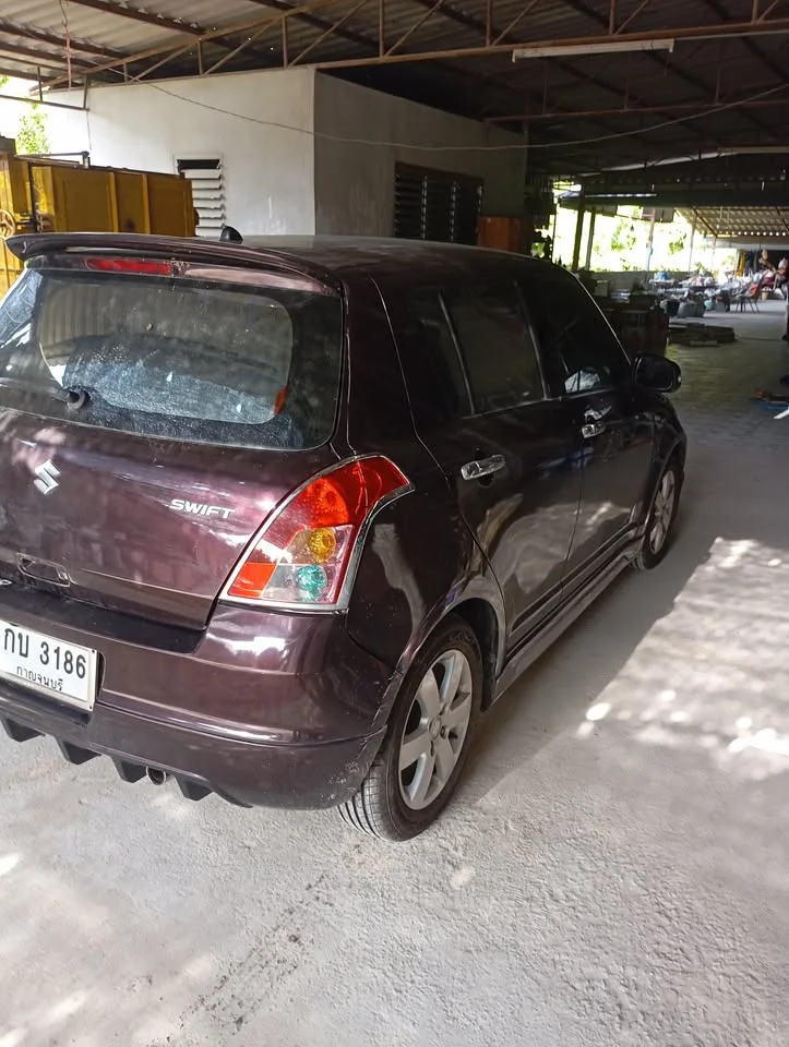 Suzuki Swift I 2