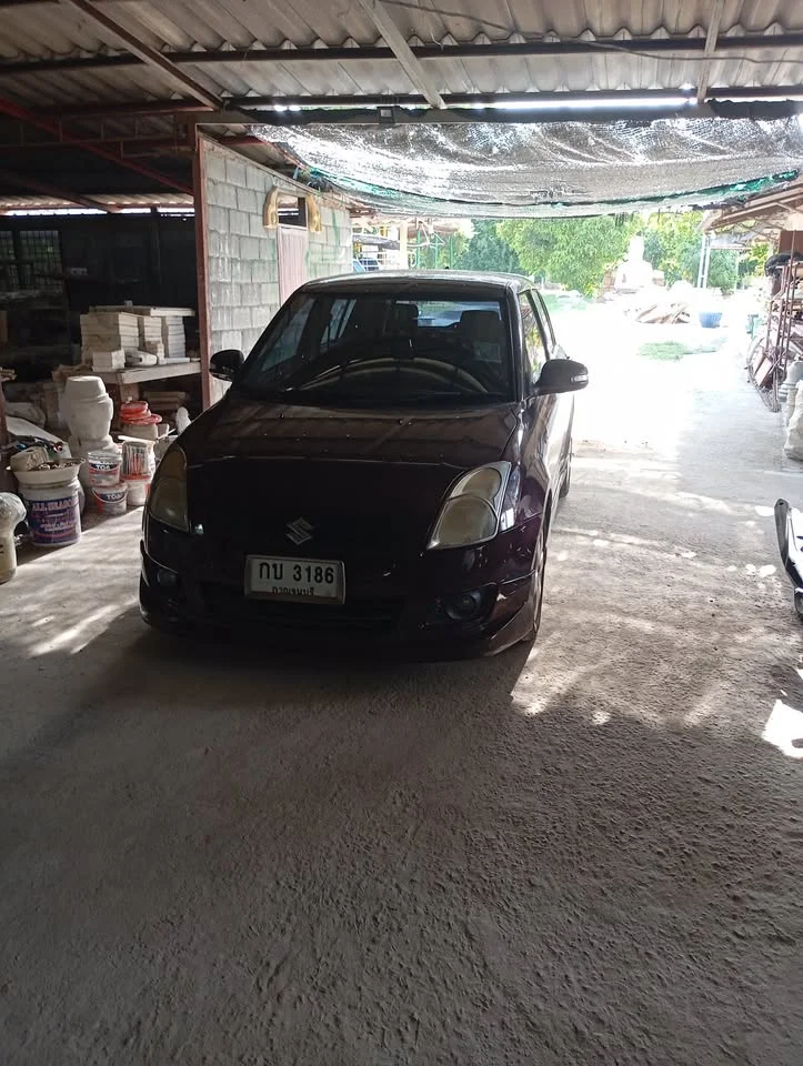 Suzuki Swift I 3