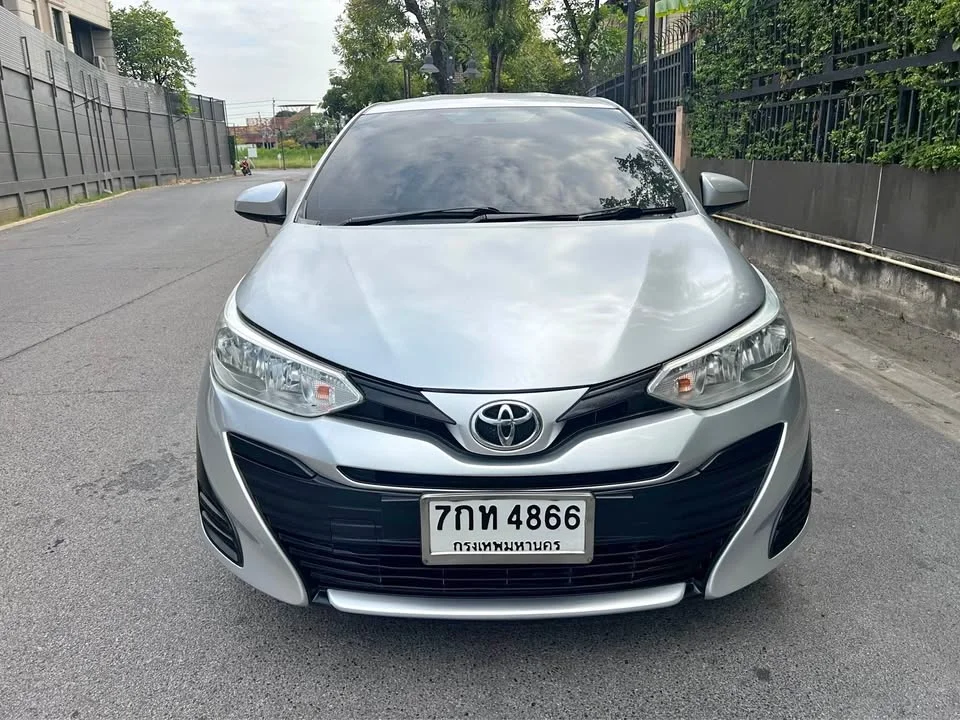 2018 Toyota Yaris ATIV III 2