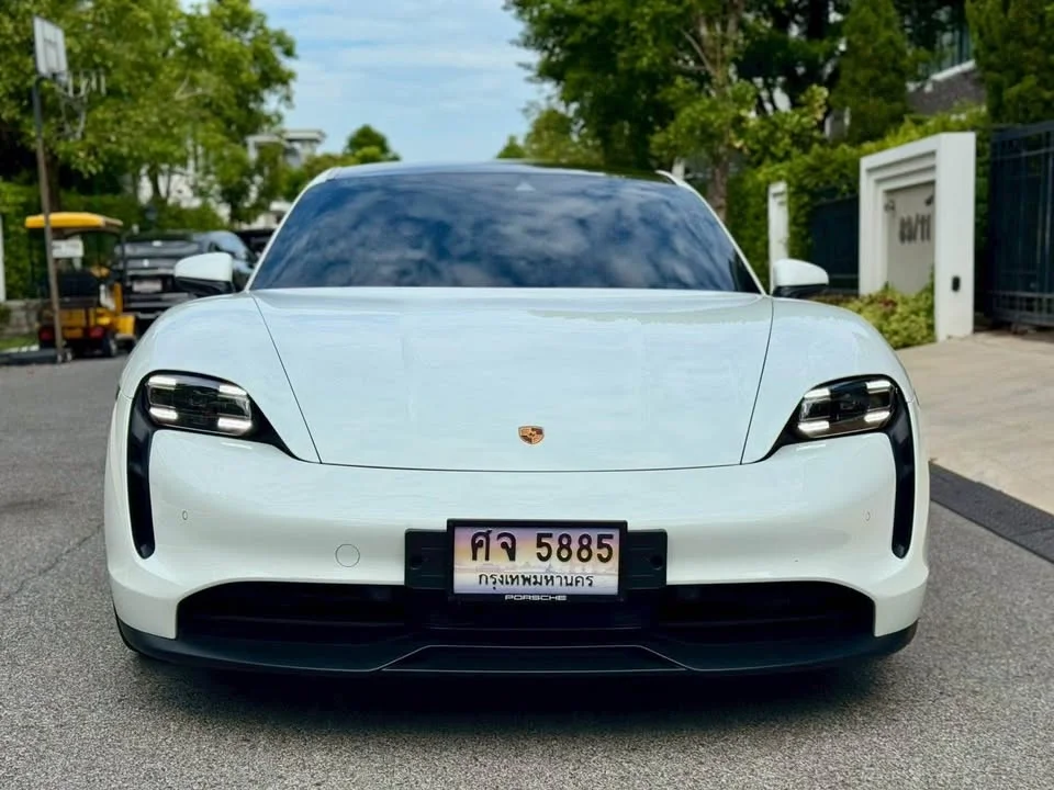 2023 Porsche Taycan 9J1 2
