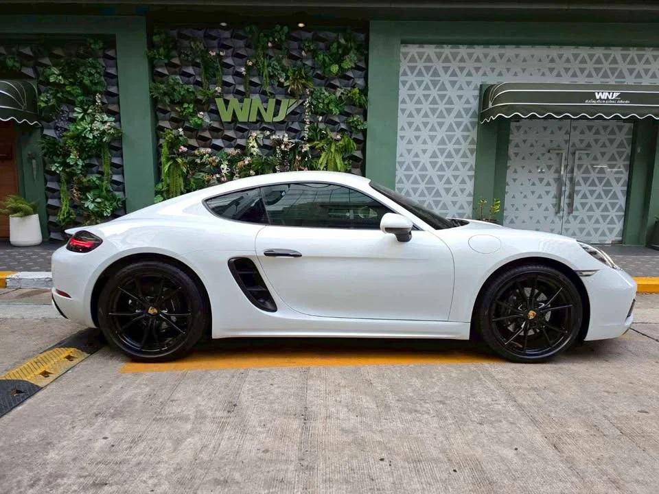 2019 Porsche 718 Boxster and Cayman IV 2