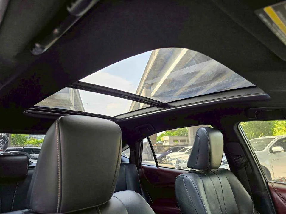 2014 Toyota Harrier III 2