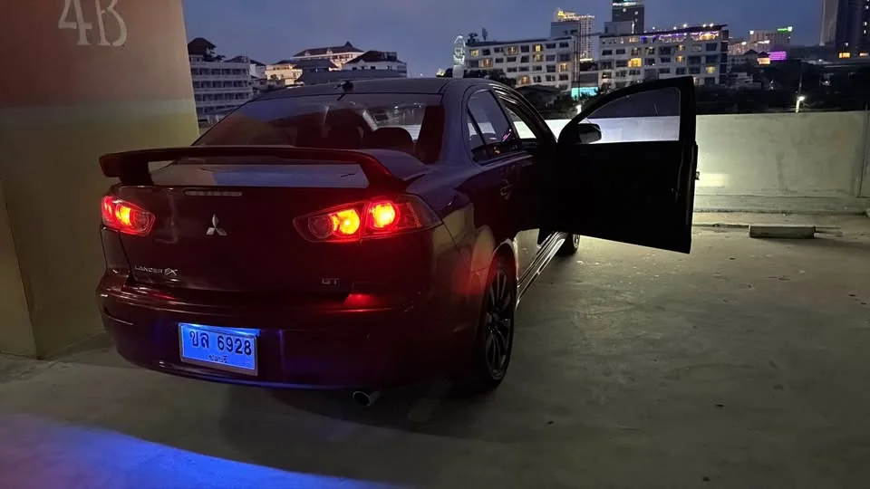 2013 Mitsubishi Lancer IX 2