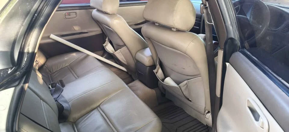 1997 Lexus ES II 3