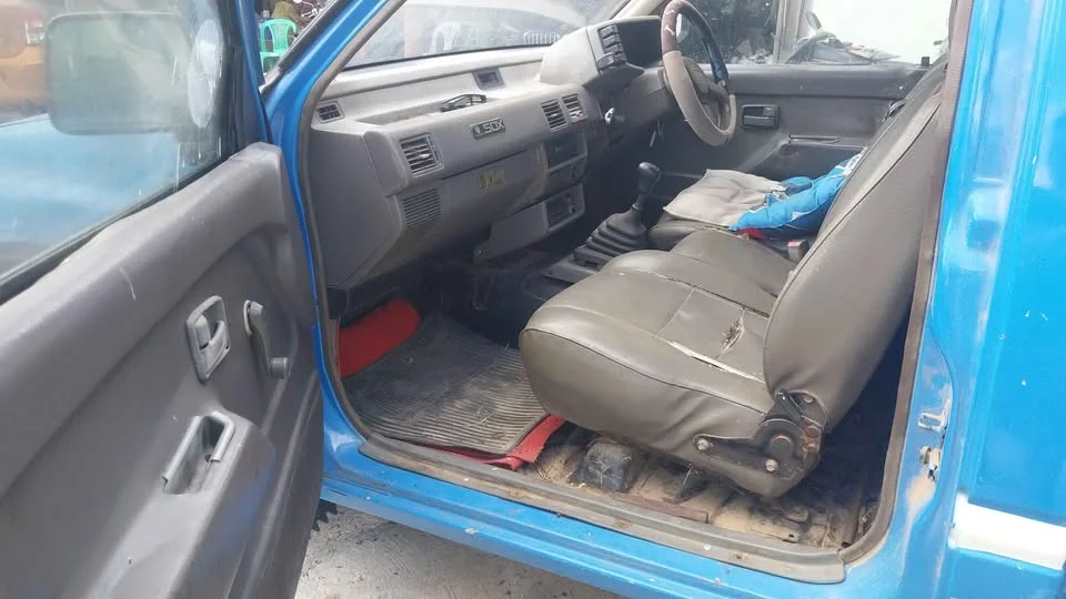 1994 Isuzu TFR III 2