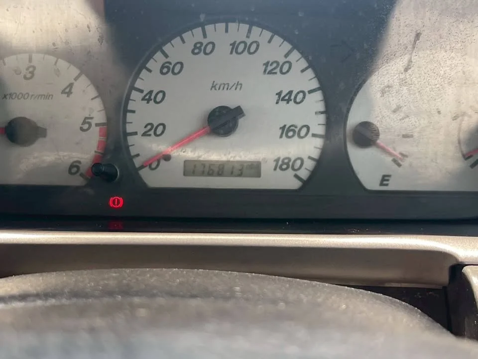 2005 Mazda 2500 Fighter V 2