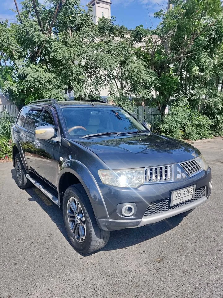 2009 Mitsubishi Pajero Sport II 2