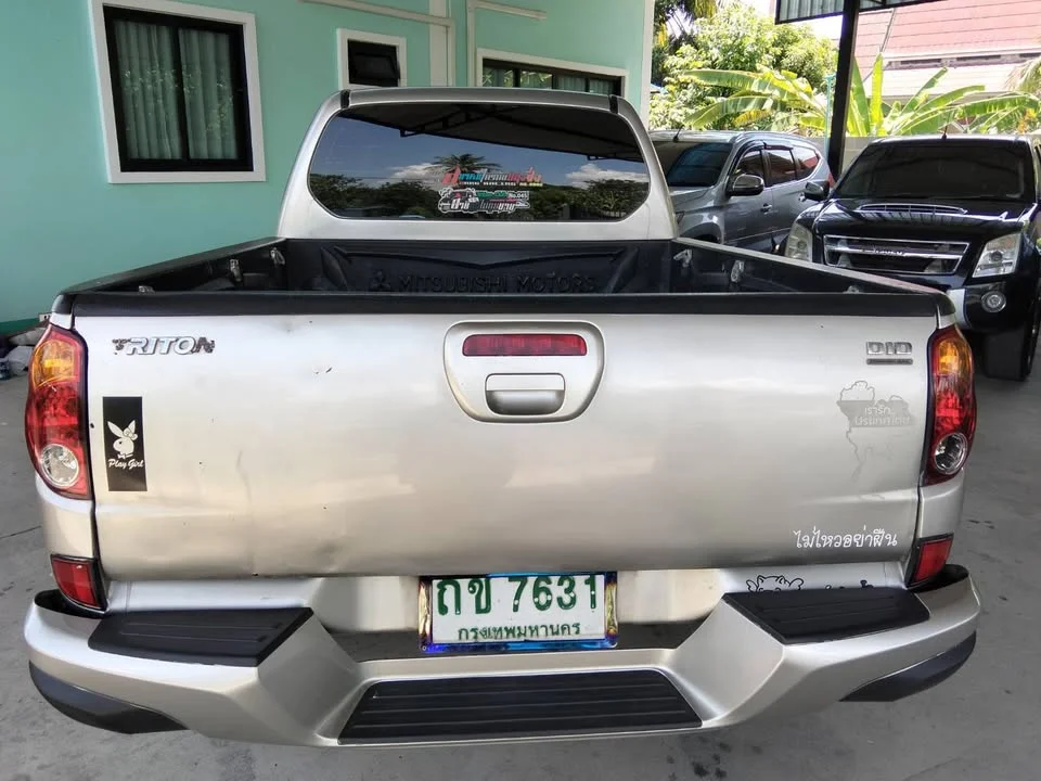 2006 Mitsubishi Triton IV 2