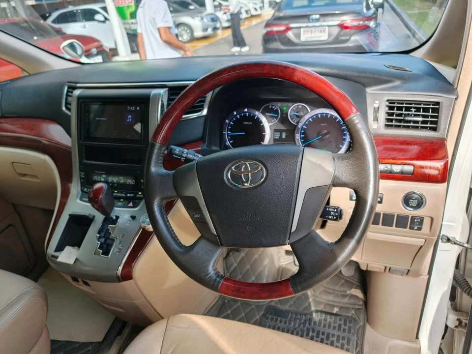 2009 Toyota Alphard, Vellfire II (AH20) 3