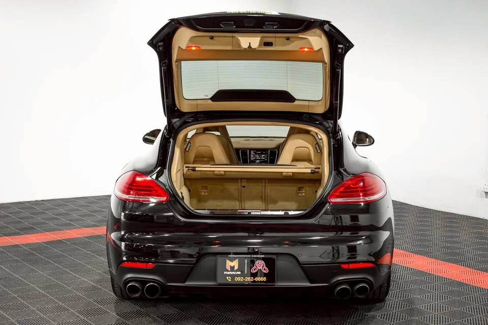 2014 Porsche Panamera I 3