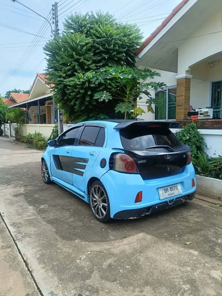 2007 Toyota Yaris II 3