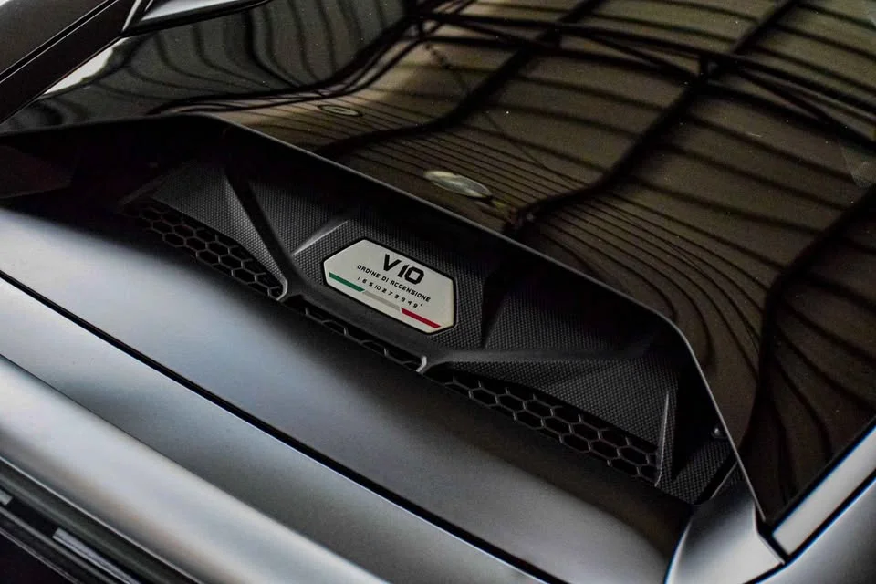 2022 Lamborghini Huracan 2