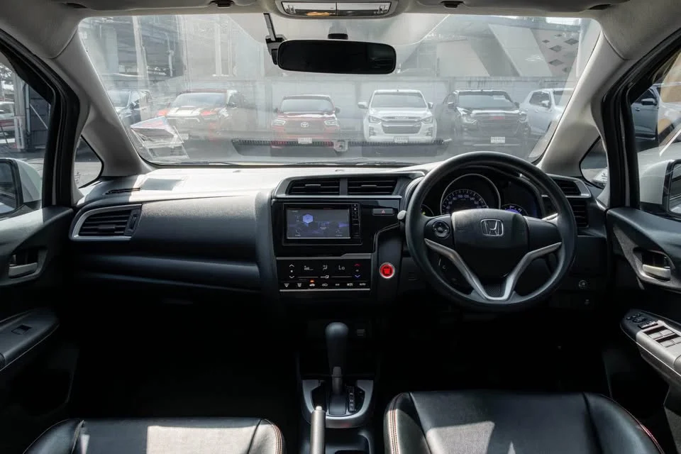 2020 Honda Jazz III 3