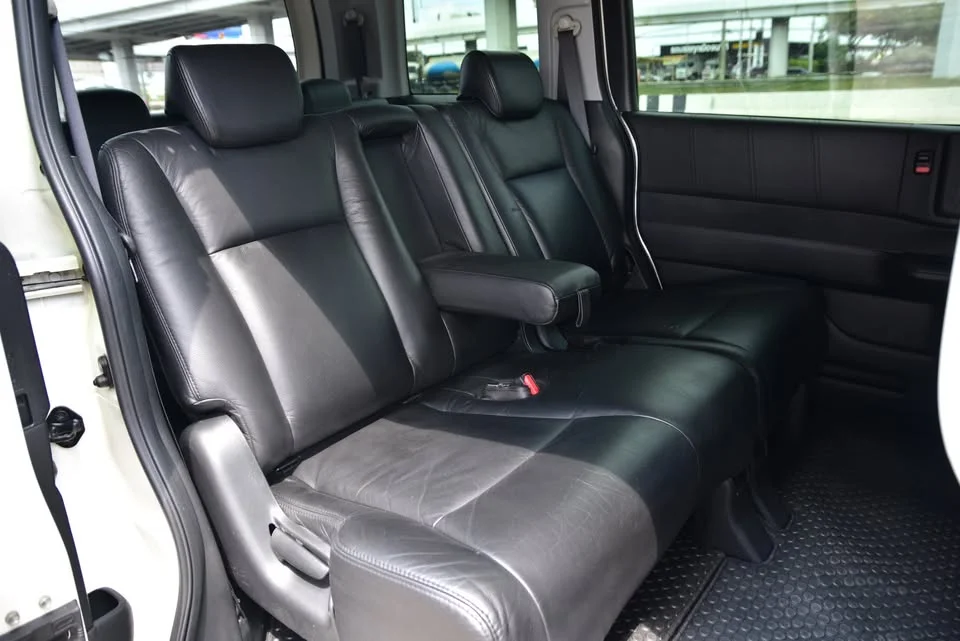 2013 Honda Stepwgn IV 3
