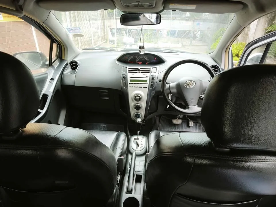 2007 Toyota Yaris II 3