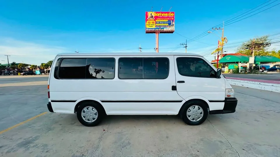 2004 Toyota Commuter IV (H100) 3