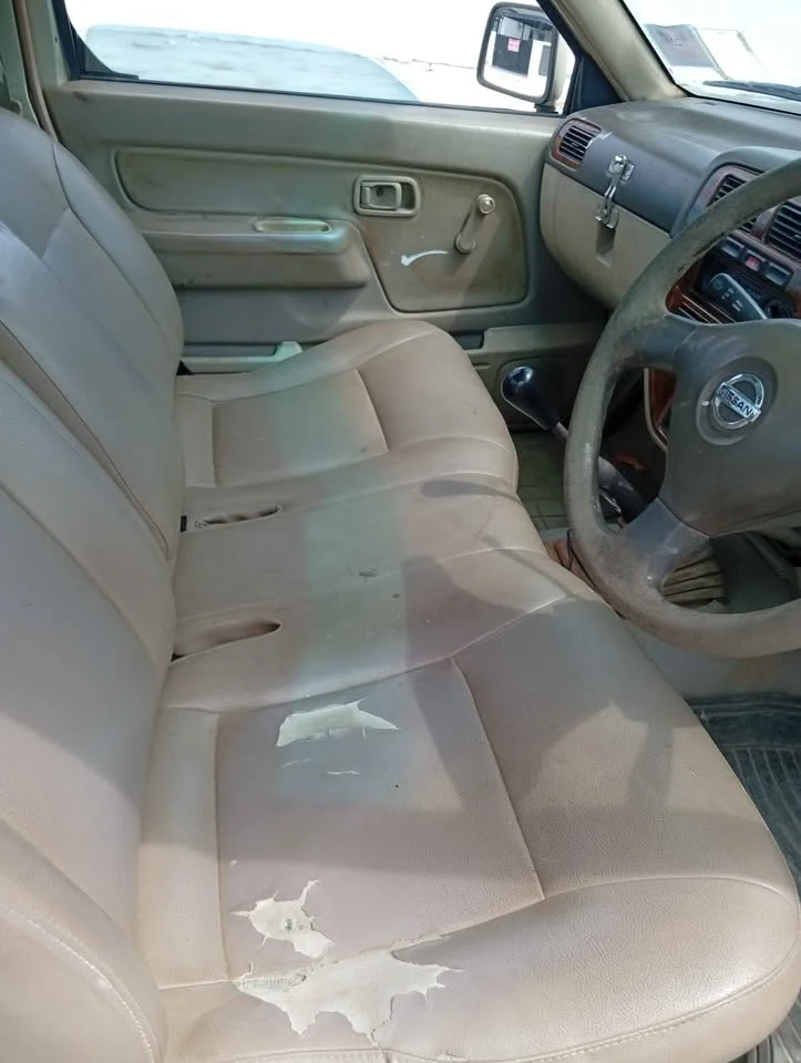 2001 Nissan Frontier I 2