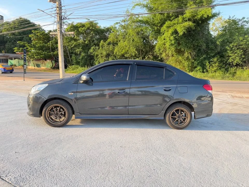 2013 Mitsubishi Attrage VI 2